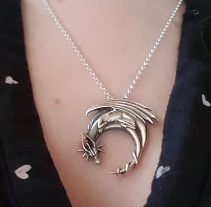 A Game of Thrones Targaryen Dragon Pendant