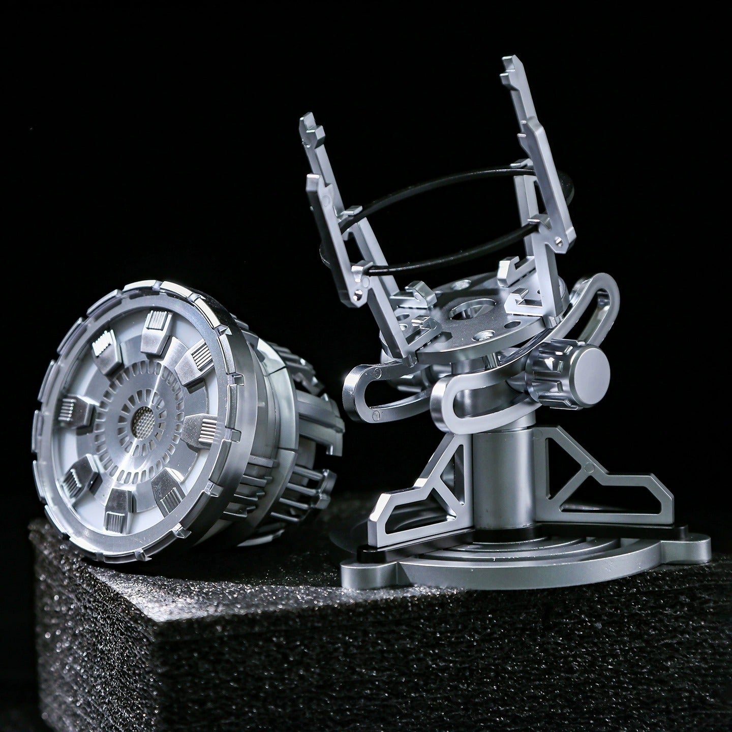 Iron Man MK6 Arc Reactor - 1:1 Replaceable Core Replica – GeekReplicas