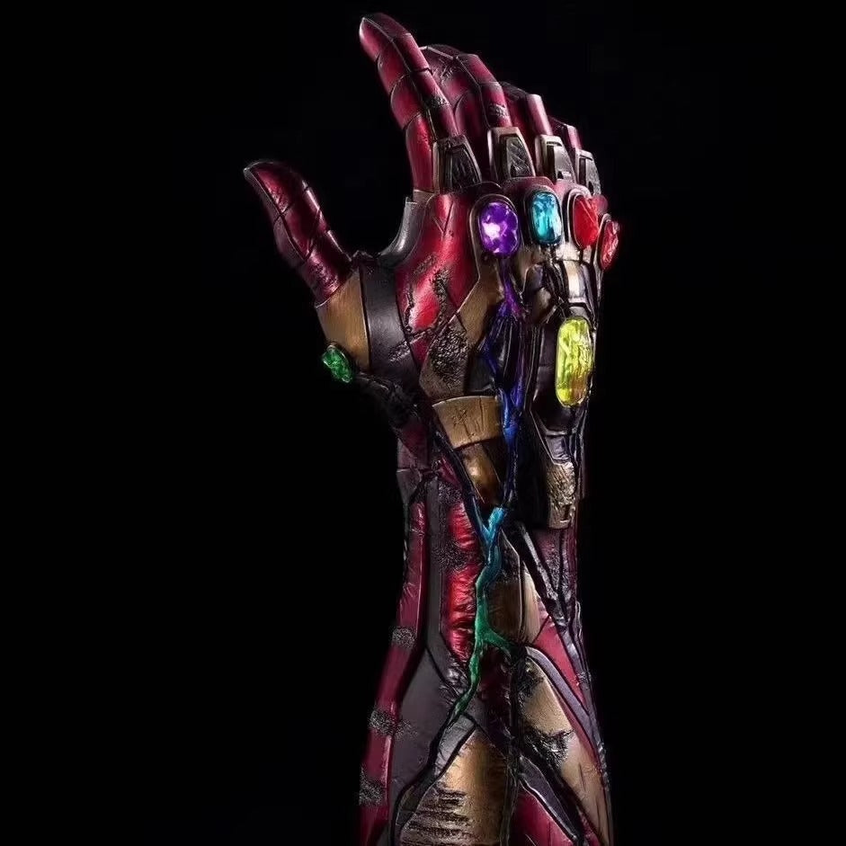 Iron Man MK85 Infinity Gauntlet 1/1 Scale Luminous Statue