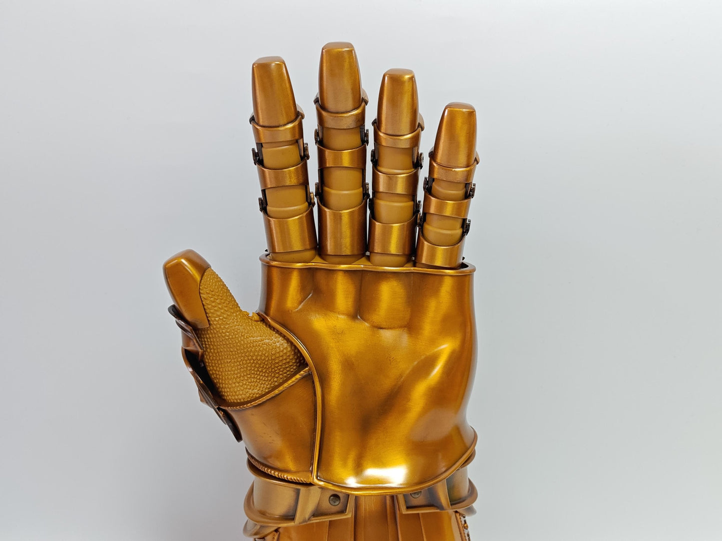 Thanos Infinity Gauntlet Metal Made 1/1 Wareable Movie Prop with Magnetic Stones