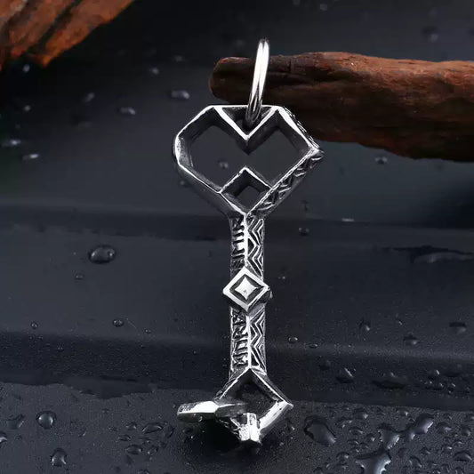 The Lord of the Rings Heart of the Lonely Mountain Treasure Key Titanium Steel Pendant