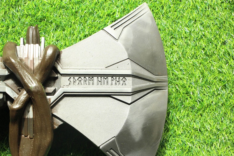 Thor Stormbreaker 1:1 Metal Replica