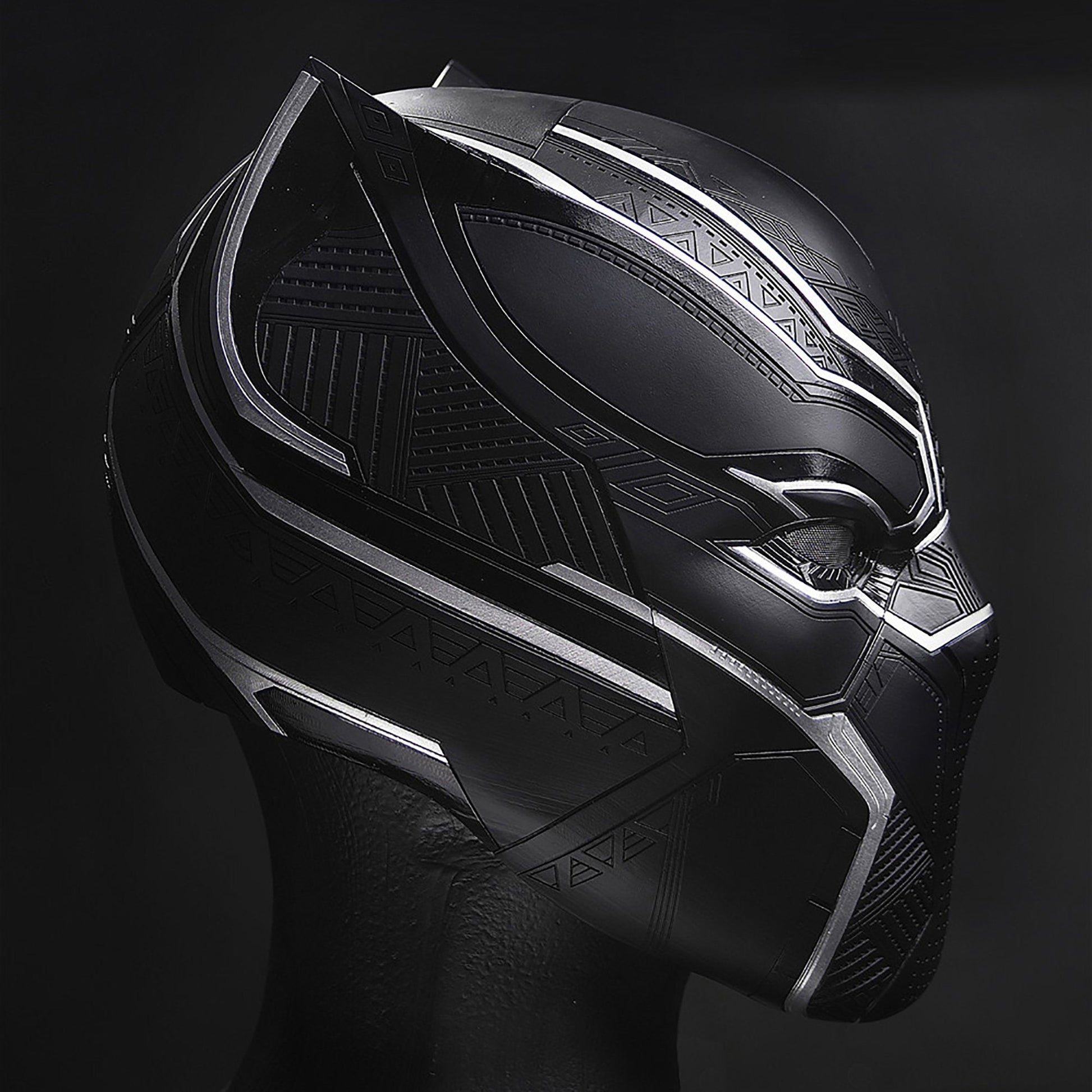 Black Panther Wearable Helmet Eye Lights Touch Control System - GeekReplicas