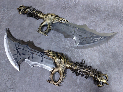 God of War Blades of Chaos Kratos Metal Swords - GeekReplicas