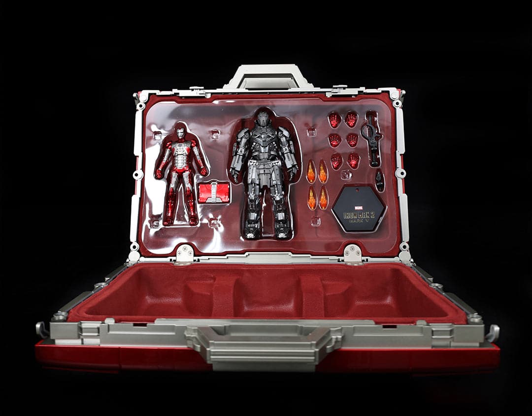 Iron Man MK5 Life Size Suitcase With 7 Inch Mark 5 & Whiplash - GeekReplicas