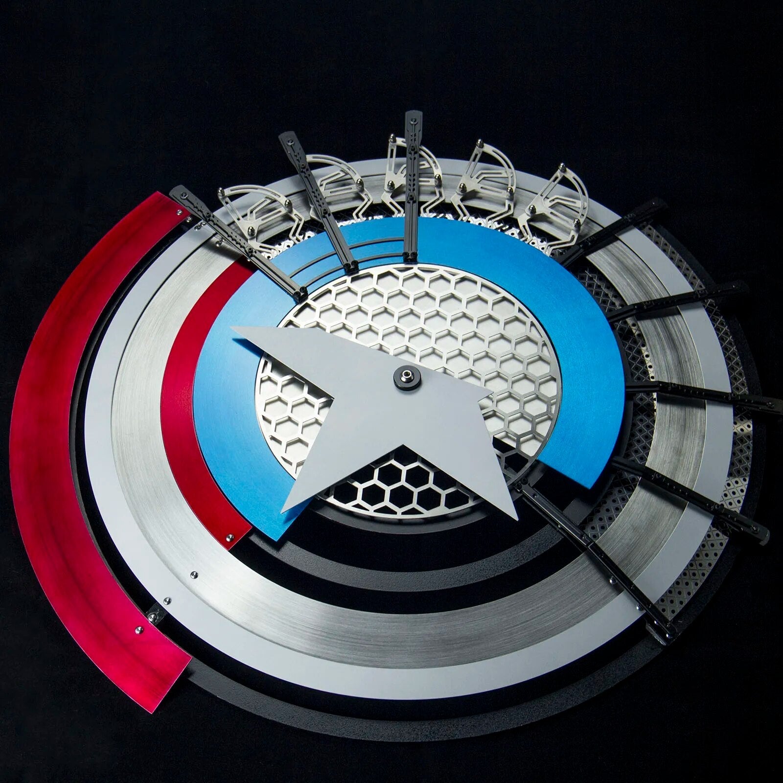 Prototype Of Captain America Shield Bracket Included - GeekReplicas