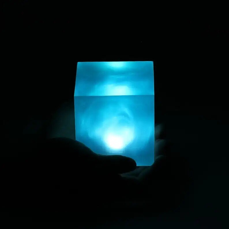 Tesseract Cube Infinity Stone Space Stone LED Light - GeekReplicas