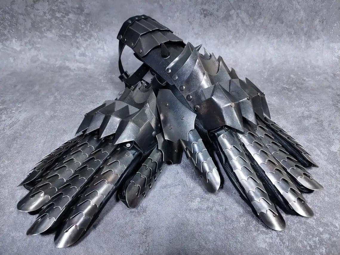 hexenkönig von angmar handschuhe Hexenkönig Tragbare Metallhandschuhe