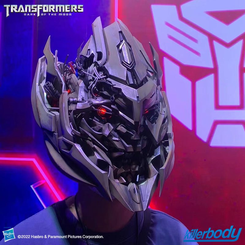 TRANSFORMERS Megatron Wearable Helmet Voice Changer - GeekReplicas